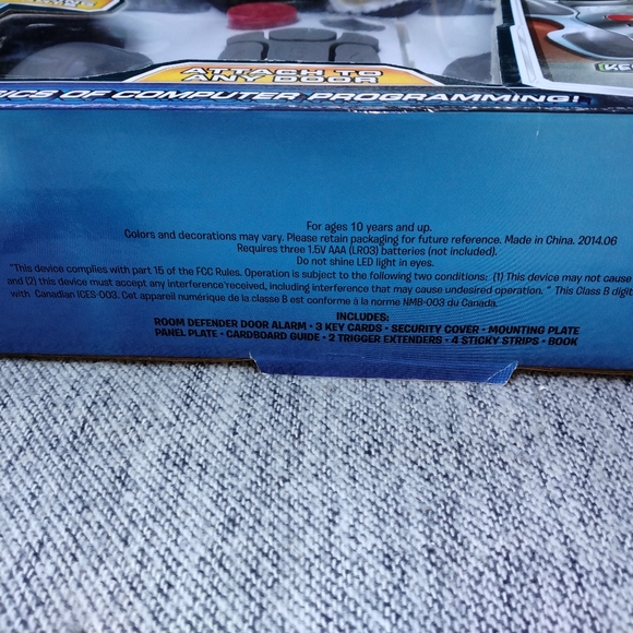 SmartLab Toys Room Defender Programmable Room Security System Learning Toy - Picture 6 of 7